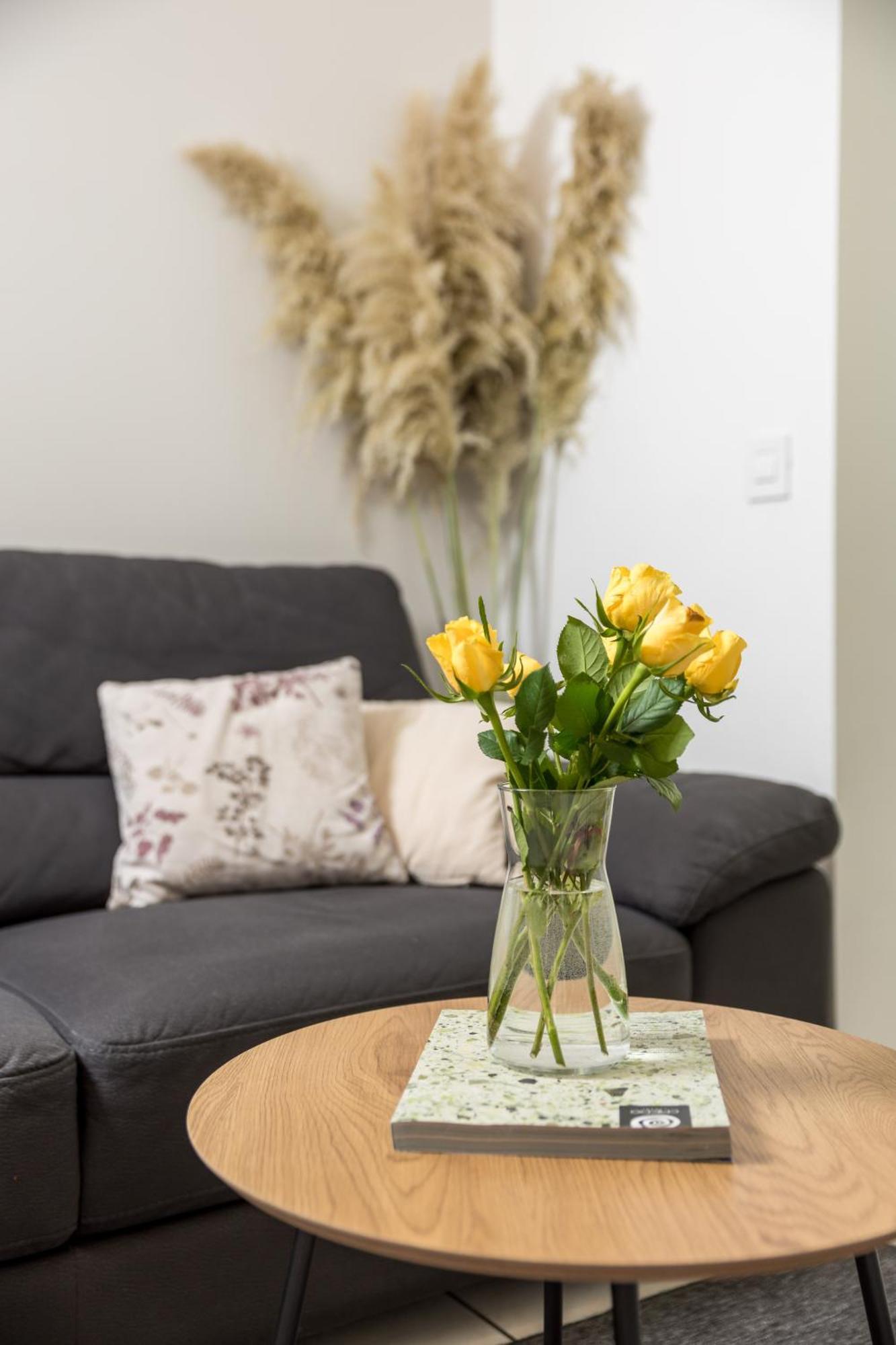 Apartment City Flower Рийека Екстериор снимка