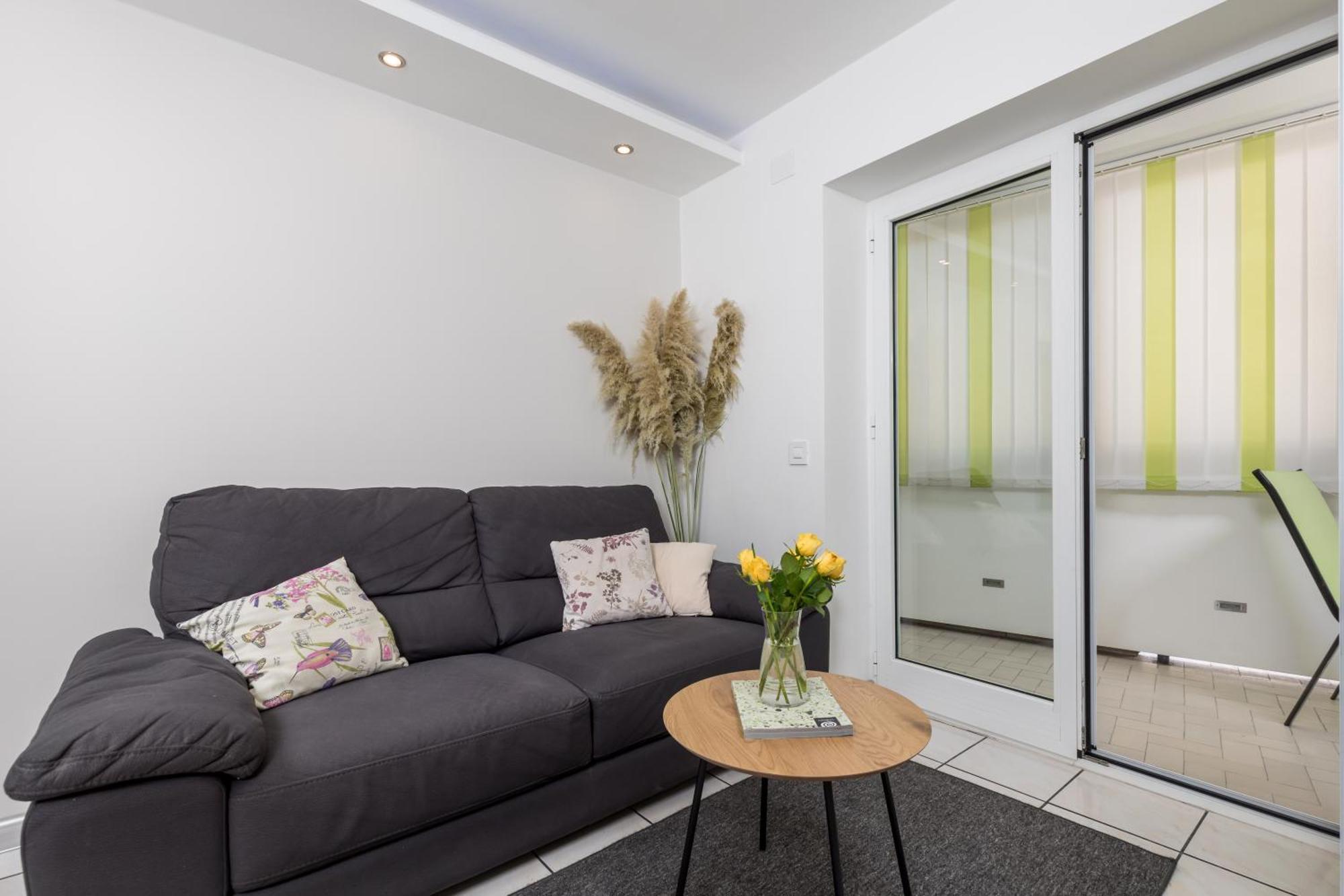 Apartment City Flower Рийека Екстериор снимка