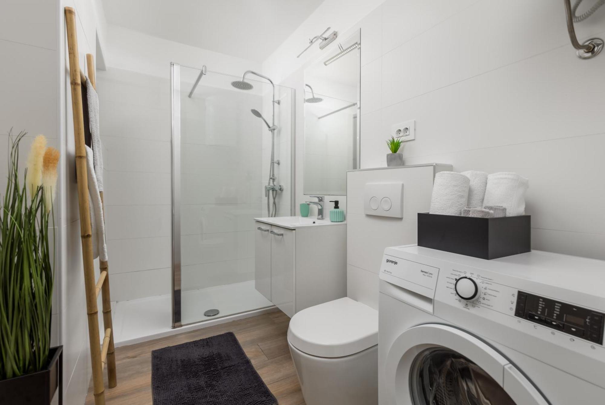 Apartment City Flower Рийека Екстериор снимка